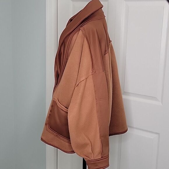 Blue Blush Brown Fleece Oversized Jacket Size Medium - Picture 4 of 9